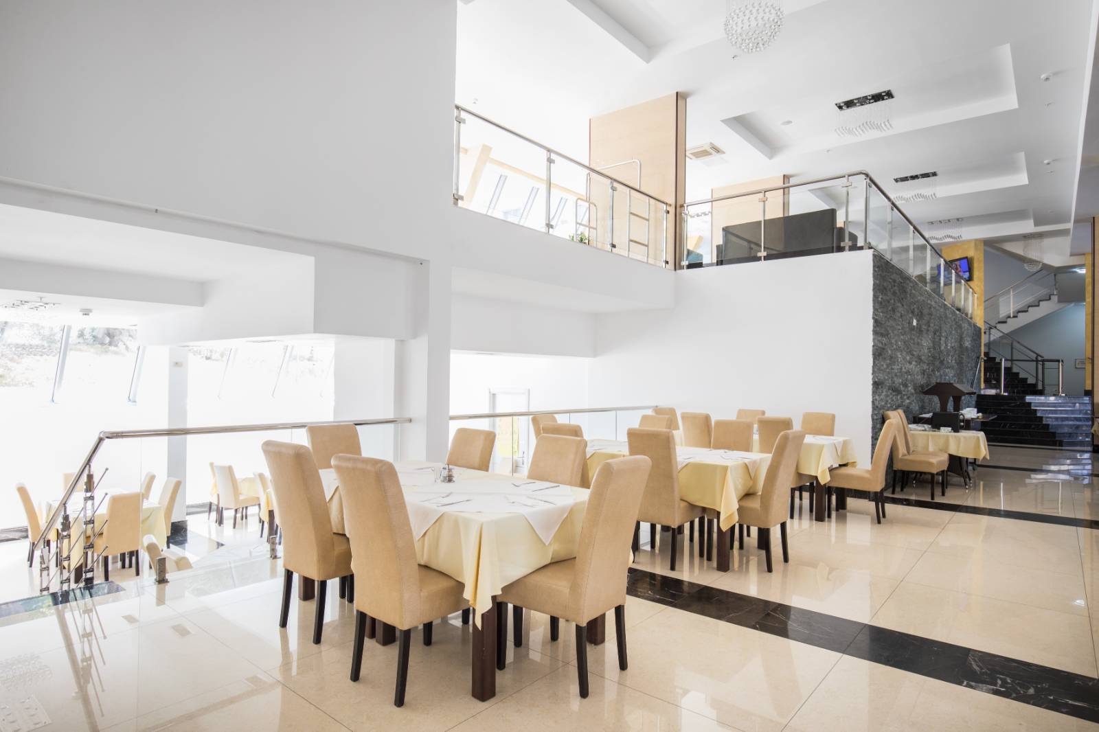 Restoran & Bar